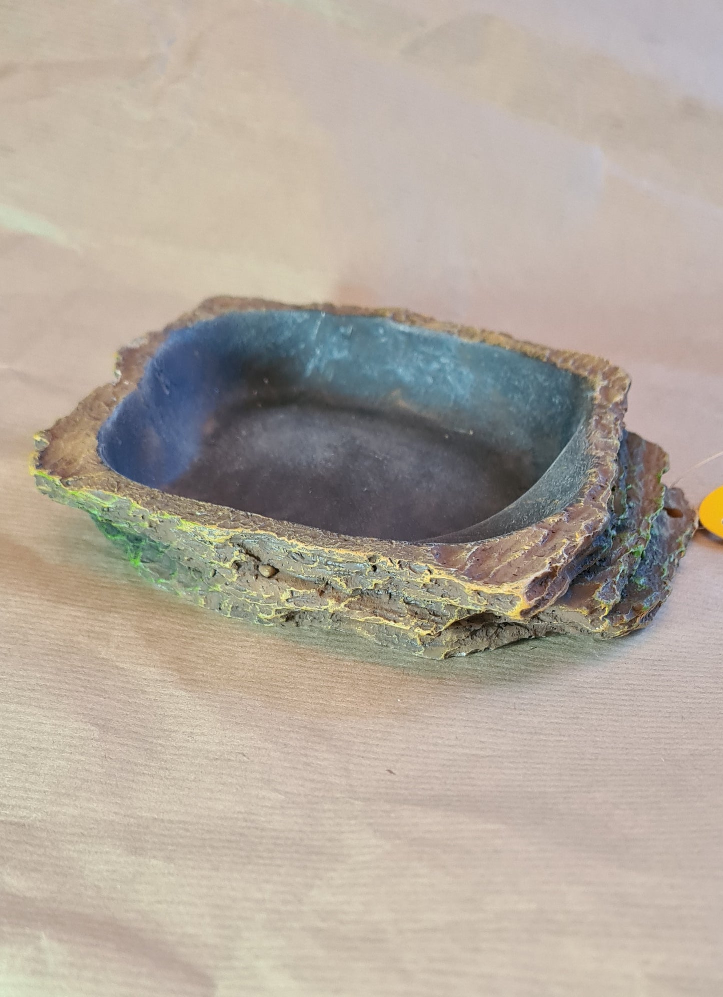 Aquarline reptile tortoise snake lizard rock style water bowl dish 11x14x2.5cm