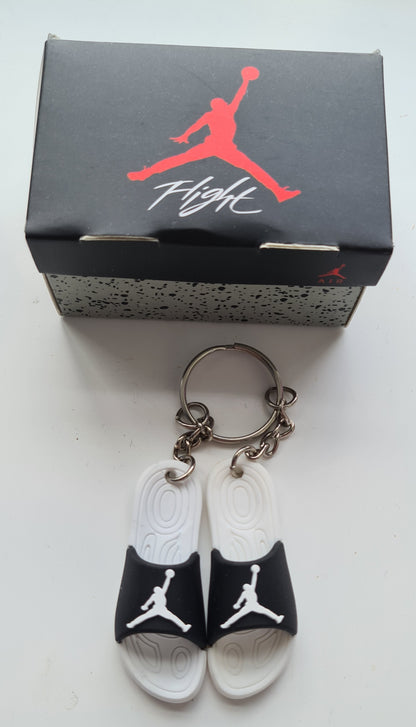 1 x Air Jordan Black/White MINI SLIDERS KEYRING WITH SHOE BOX