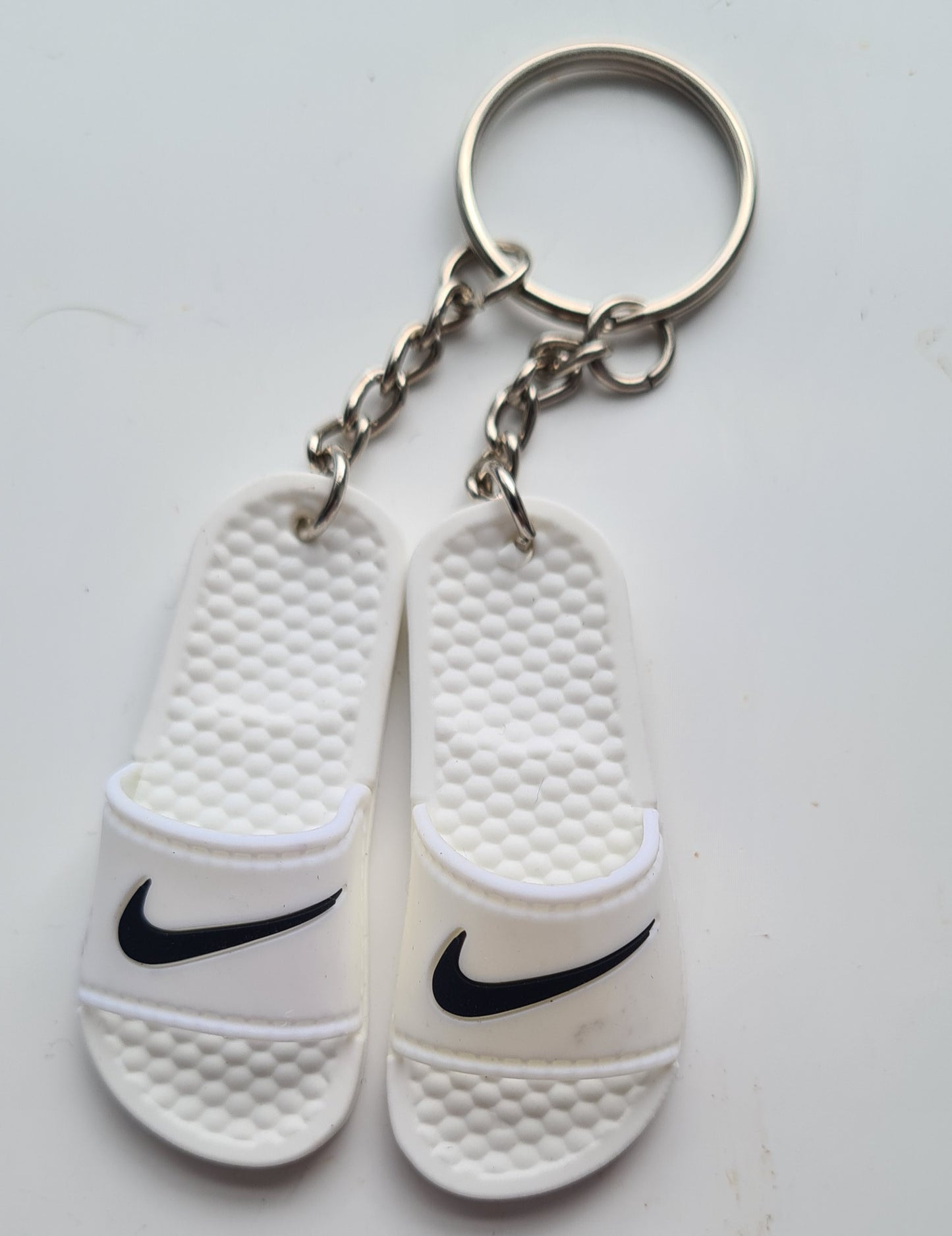 1 x NIKE Black/White MINI SLIDERS KEYRING WITH SHOE BOX