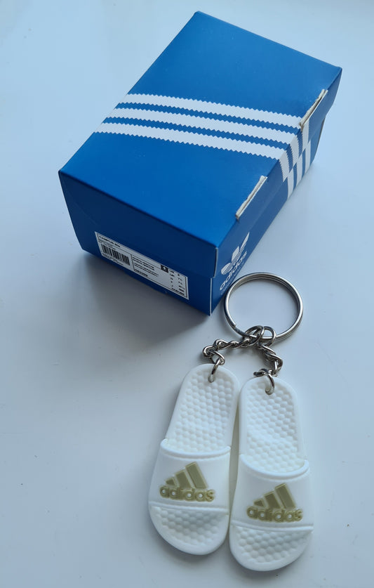 1 x Pair ADIDAS White/Gold MINI SLIDERS KEYRING WITH SHOE BOX