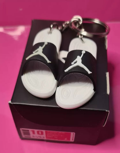 1 x NIKE AIR JORDAN Black/White MINI SLIDERS KEYRING WITH SHOE BOX